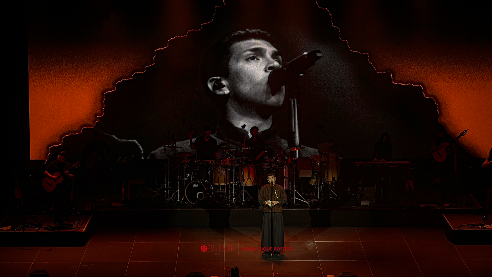 Milo J hizo vibrar Sevilla con su sonido argentino