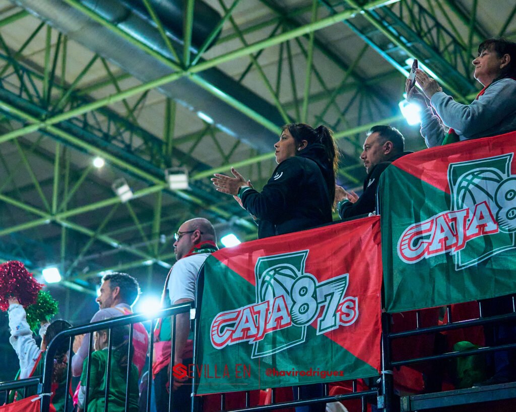 20260222_122526_9330_ILCE-7M4_Insolac-Caja-87-vs-Club-Baloncesto-Valle-de-Egues_0108-SEH-16.9-300-px-WM-1024x819