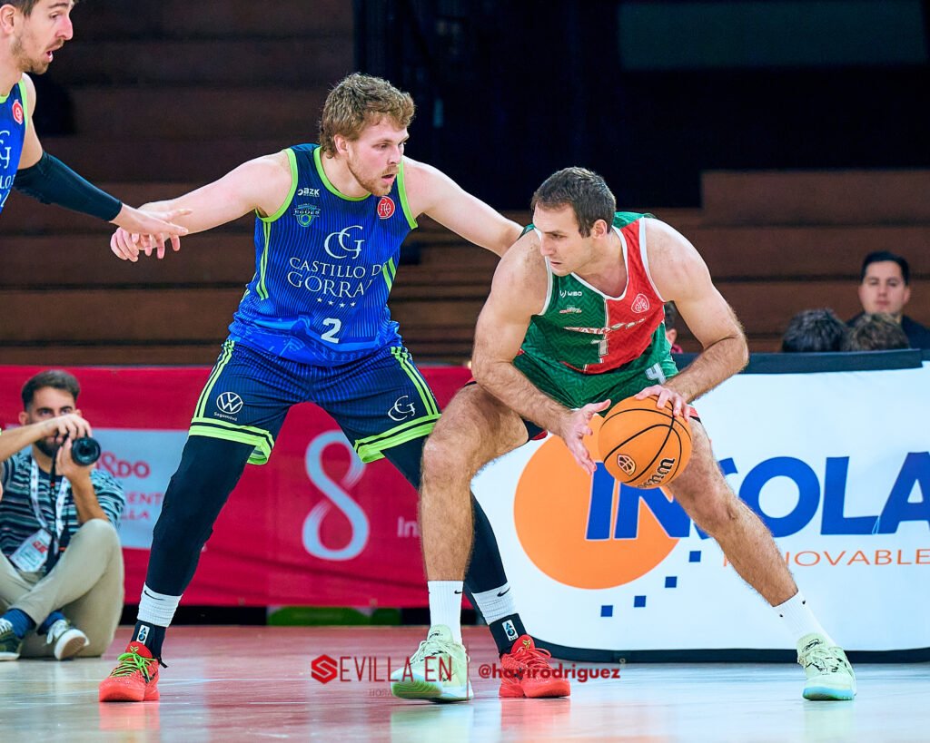 20260222_124350_9417_ILCE-7M4_Insolac-Caja-87-vs-Club-Baloncesto-Valle-de-Egues_0195-SEH-16.9-300-px-WM-1024x819