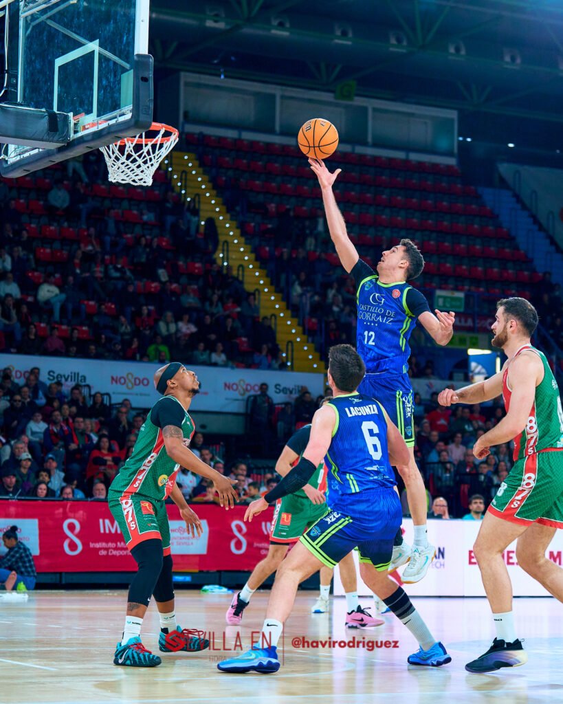 20260222_125149_9513_ILCE-7M4_Insolac-Caja-87-vs-Club-Baloncesto-Valle-de-Egues_0291-SEH-4.5-300-px-WM-819x1024