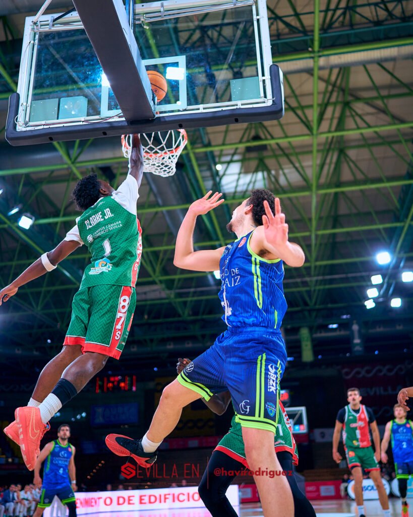 20260222_130240_9198_ILCE-7M3_Insolac-Caja-87-vs-Club-Baloncesto-Valle-de-Egues_1015-SEH-4.5-300-px-WM-819x1024