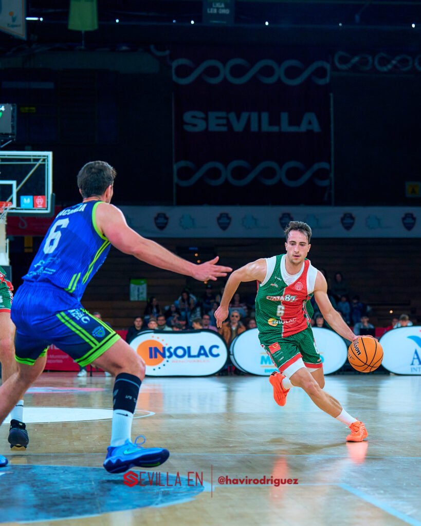 20260222_140158_9931_ILCE-7M4_Insolac-Caja-87-vs-Club-Baloncesto-Valle-de-Egues_0709-SEH-4.5-300-px-WM-819x1024