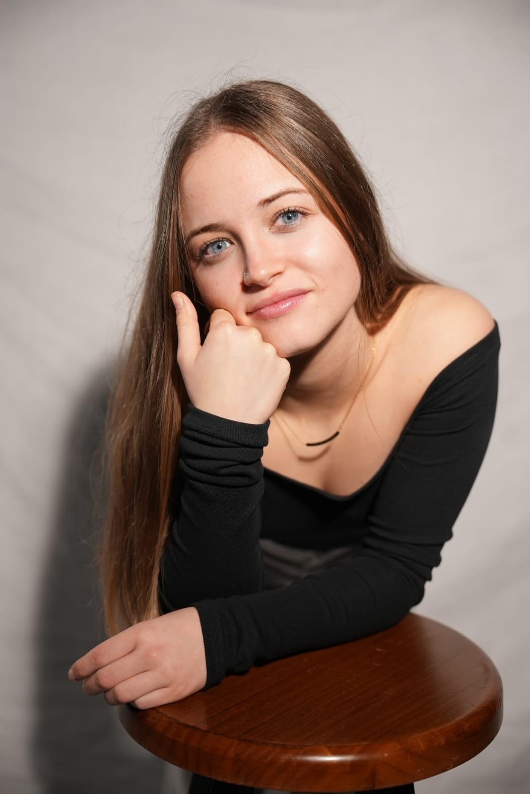 CARMEN FERRE NOS HACE SENTIR LIBRES CON ASTRONAUTA