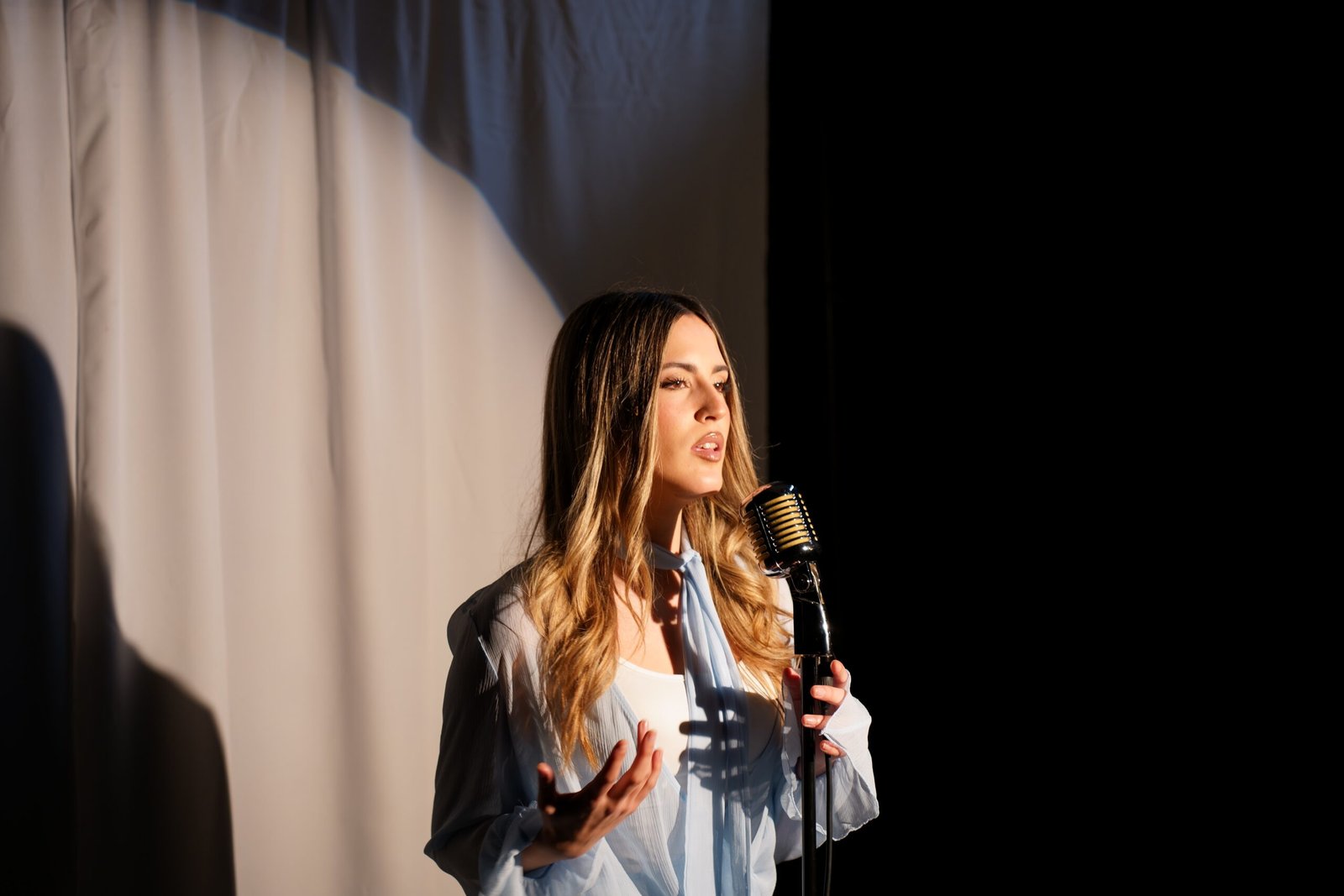 GYNEBRA EXPLORA SU UNIVERSO MÁS PERSONAL CON «100 TE QUIEROS»