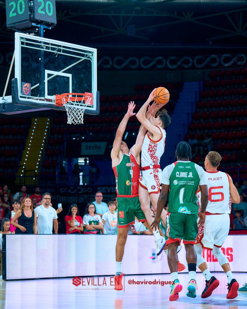 20260516_200355_9570_ILCE-7M4_Insolac-Caja-87-Basket-Spanish-Basketball-Academy_0229-SEH-4.5-300-px-WM-819x1024