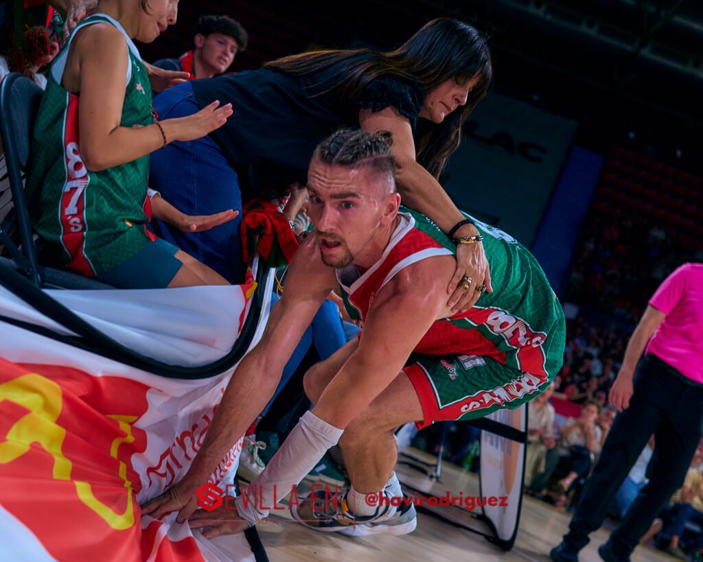 20260516_202737_4702_ILCE-7M3_Insolac-Caja-87-Basket-Spanish-Basketball-Academy_1074-SEH-16.9-300-px-WM-1024x819
