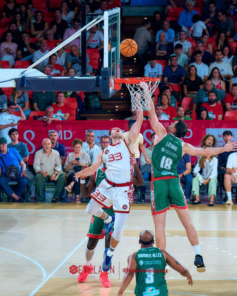 20260516_210507_9790_ILCE-7M4_Insolac-Caja-87-Basket-Spanish-Basketball-Academy_0449-SEH-4.5-300-px-WM-819x1024