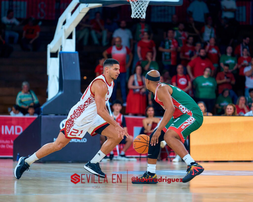 20260516_212823_9914_ILCE-7M4_Insolac-Caja-87-Basket-Spanish-Basketball-Academy_0573-SEH-16.9-300-px-WM-1024x819