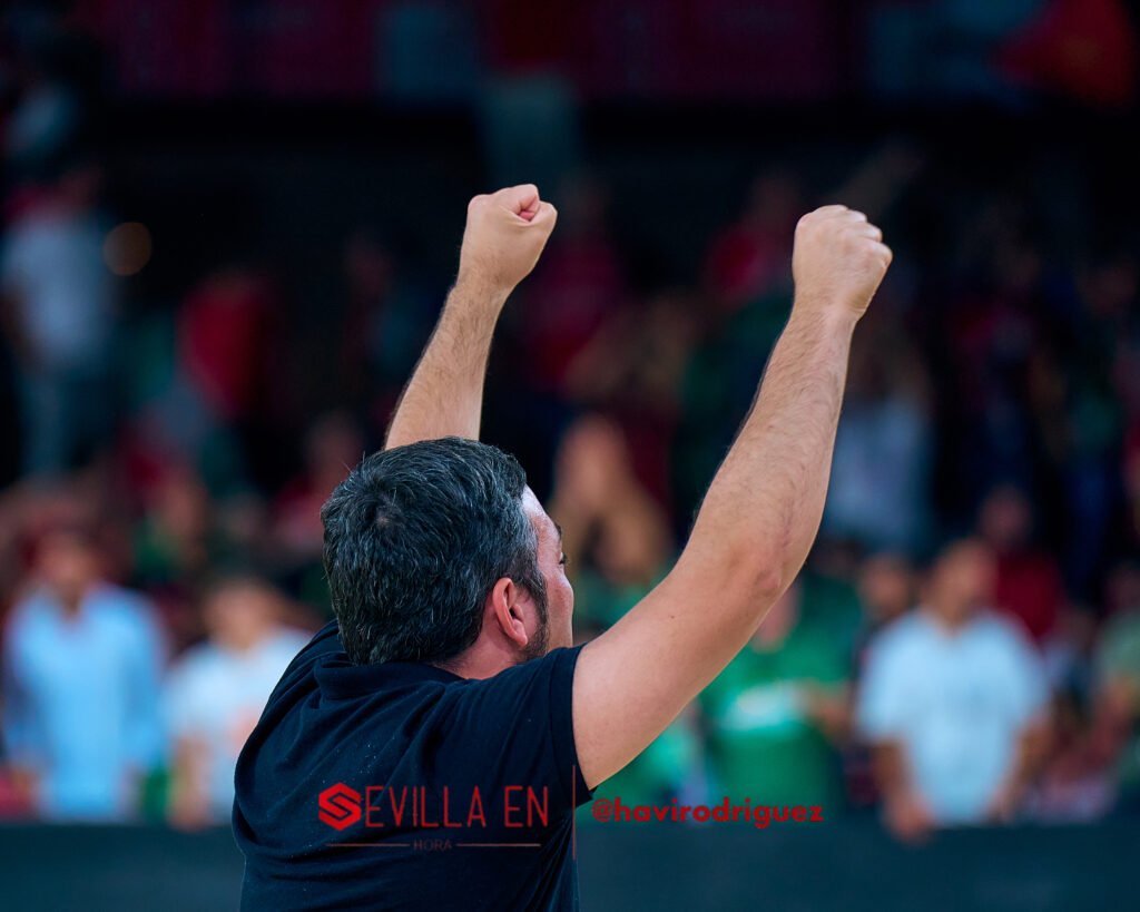 20260516_215906_0175_ILCE-7M4_Insolac-Caja-87-Basket-Spanish-Basketball-Academy_0833-SEH-16.9-300-px-WM-1024x819